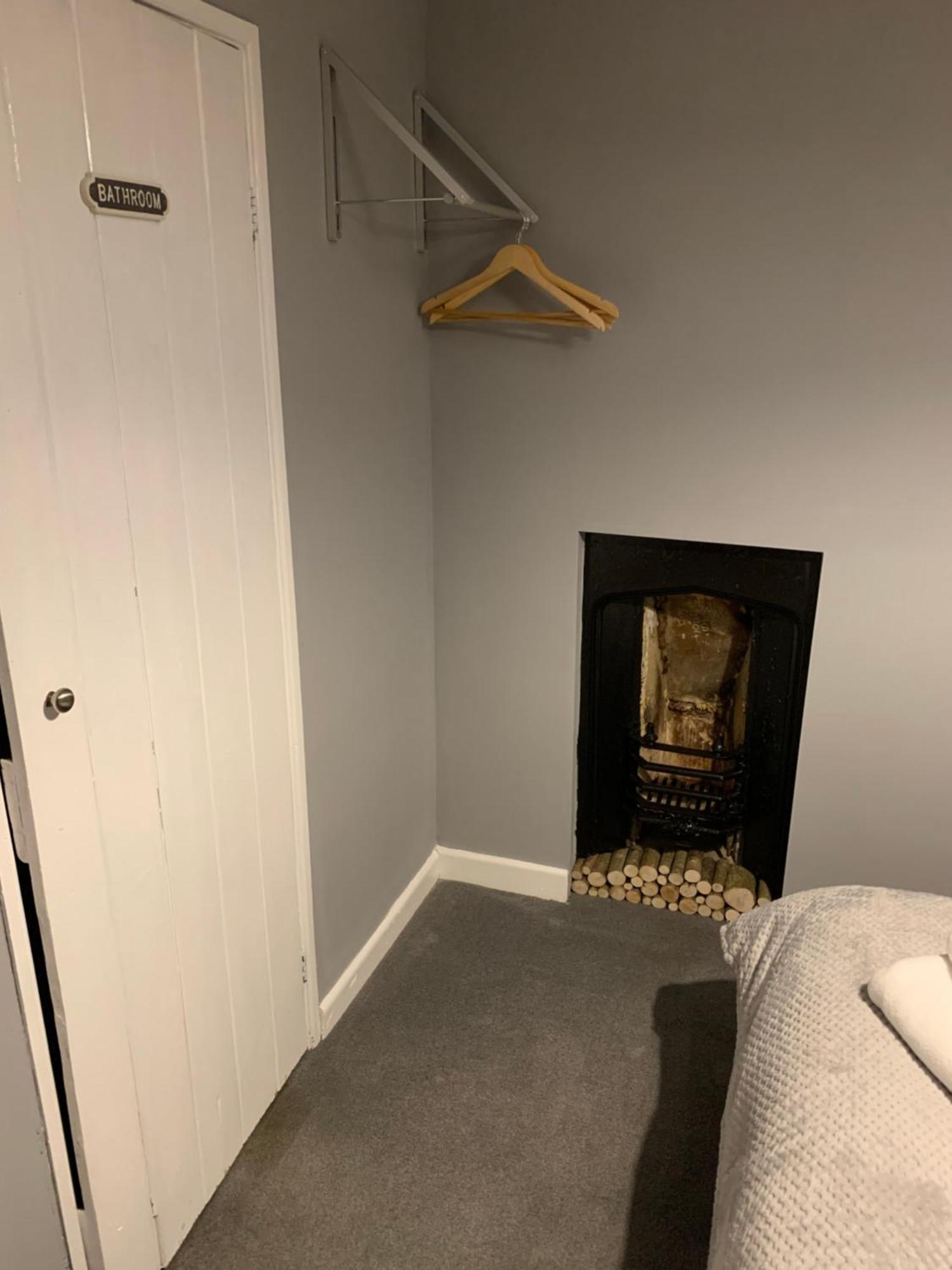 Pant-Y-Creolen Apartment Llanfyllin ภายนอก รูปภาพ